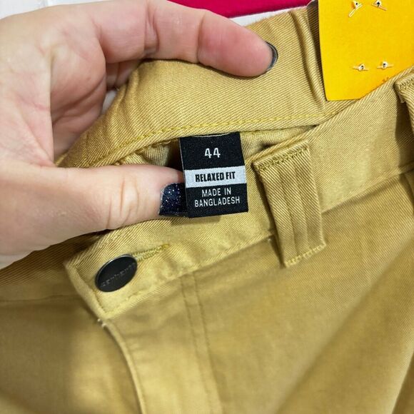 Carhartt Men’s Force Relaxed Fit Shorts - Picture 2 of 8